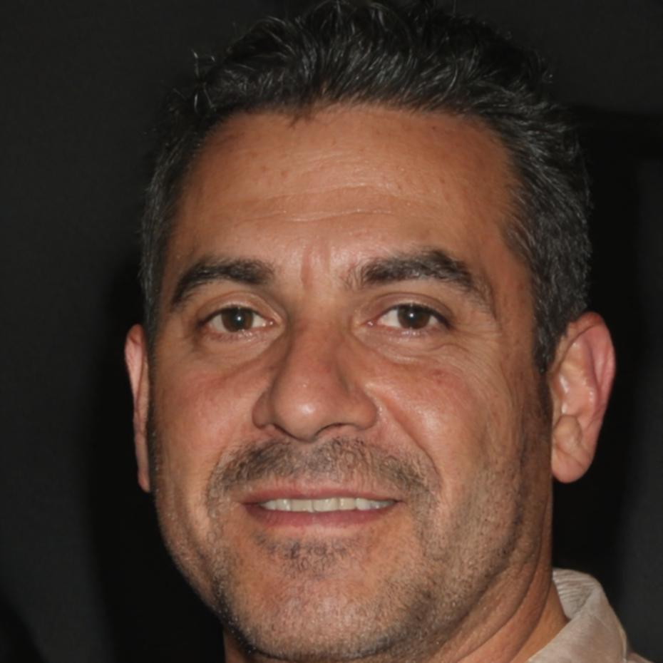 Олександр Мельник, викладач граматики